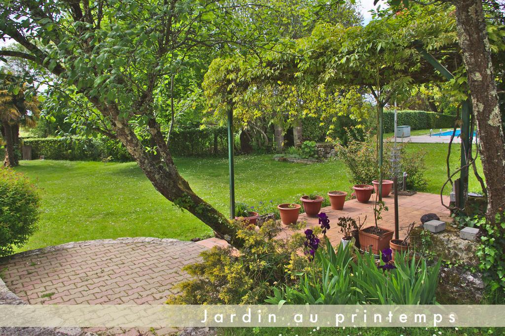 Chez Mamie Et Papi Panzió Puynormand Kültér fotó